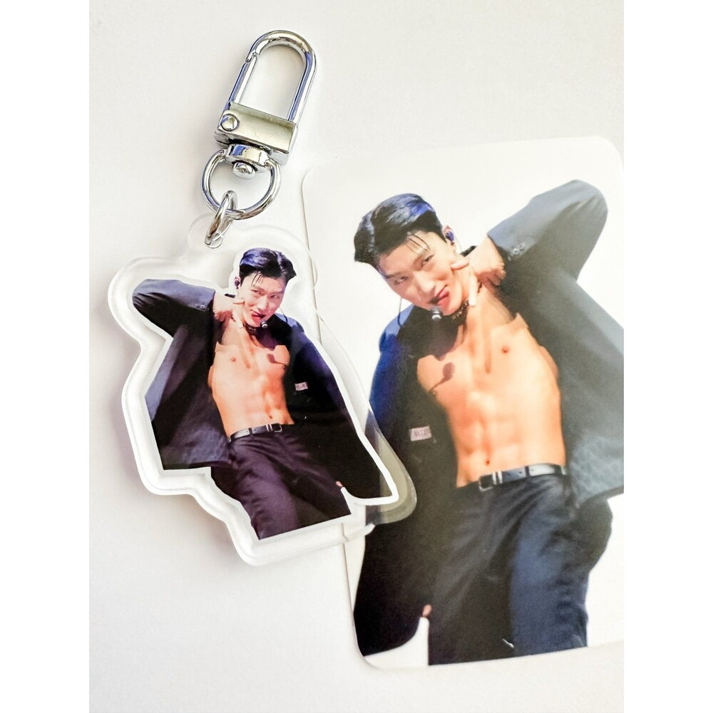 Choi SAN Bias ATEEZ Atiny Keychain Abs Creep Charm In Your Fantasy Golden Hour
